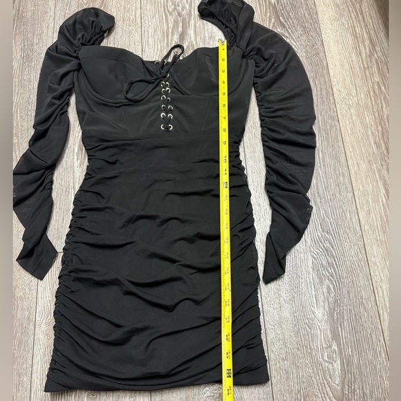 Oh Polly Black Lace-Up Long Sleeve Dress - Picture 4 of 10